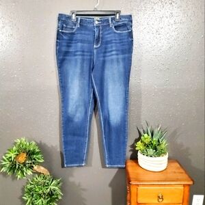 Women's Blue Jeans